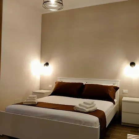 Al Civico 1 Apartments Trapani Exterior photo